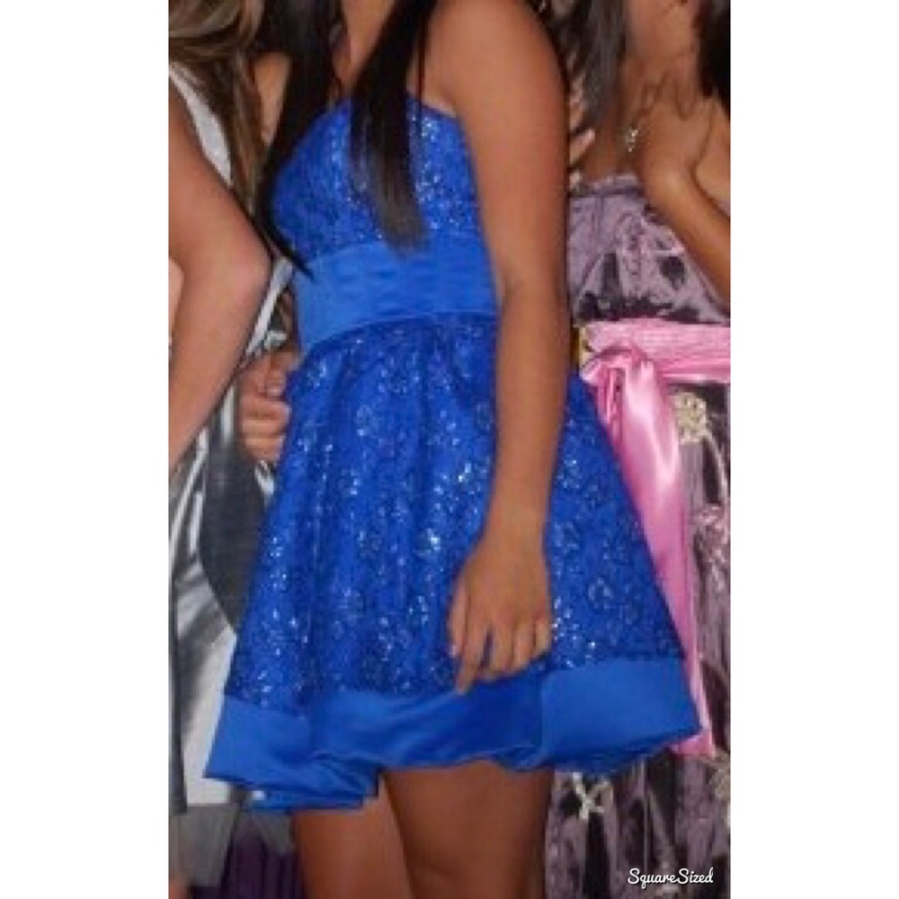 Princess A Line👗 - Picture 4 of 7